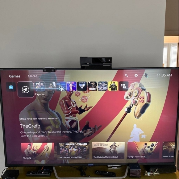 PS5 disk Version Bundle 825GB - Picture 7 of 9